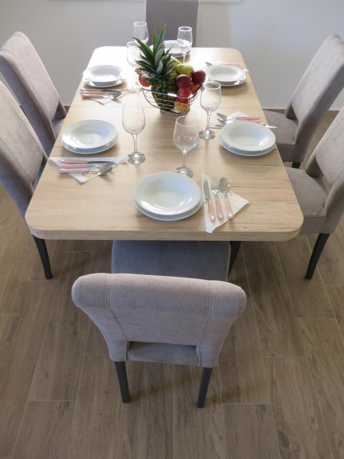 M&L Holliday Home Biograd Na Moru Extérieur photo