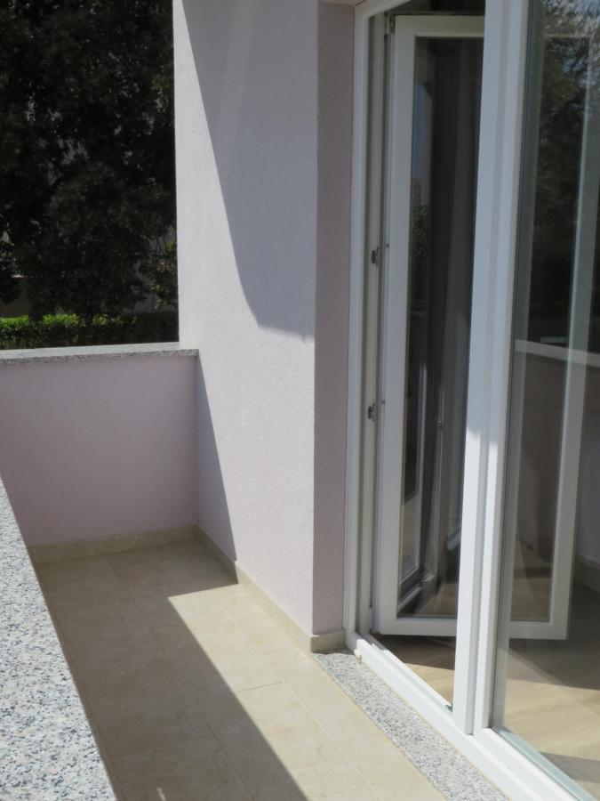M&L Holliday Home Biograd Na Moru Extérieur photo