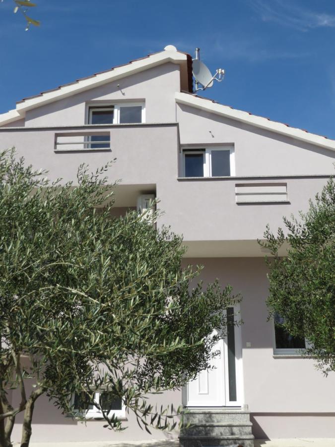 M&L Holliday Home Biograd Na Moru Extérieur photo