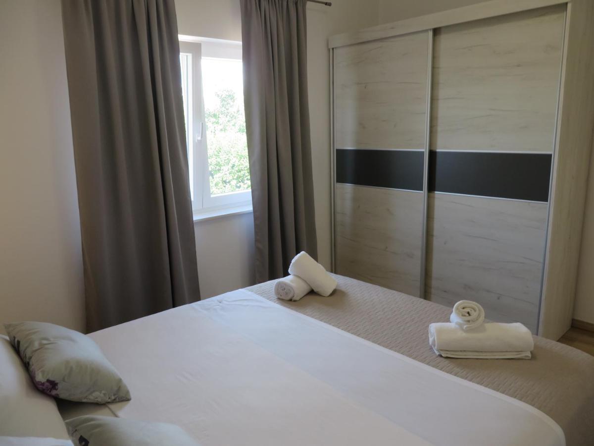 M&L Holliday Home Biograd Na Moru Extérieur photo