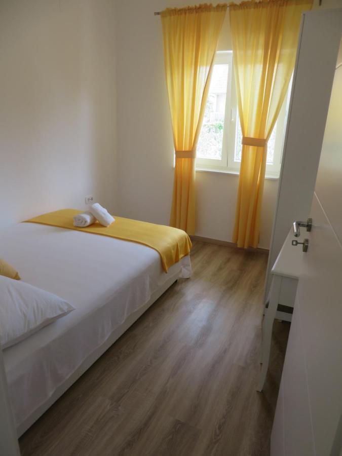 M&L Holliday Home Biograd Na Moru Extérieur photo